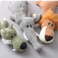 Jouet sonore en peluche côtelée